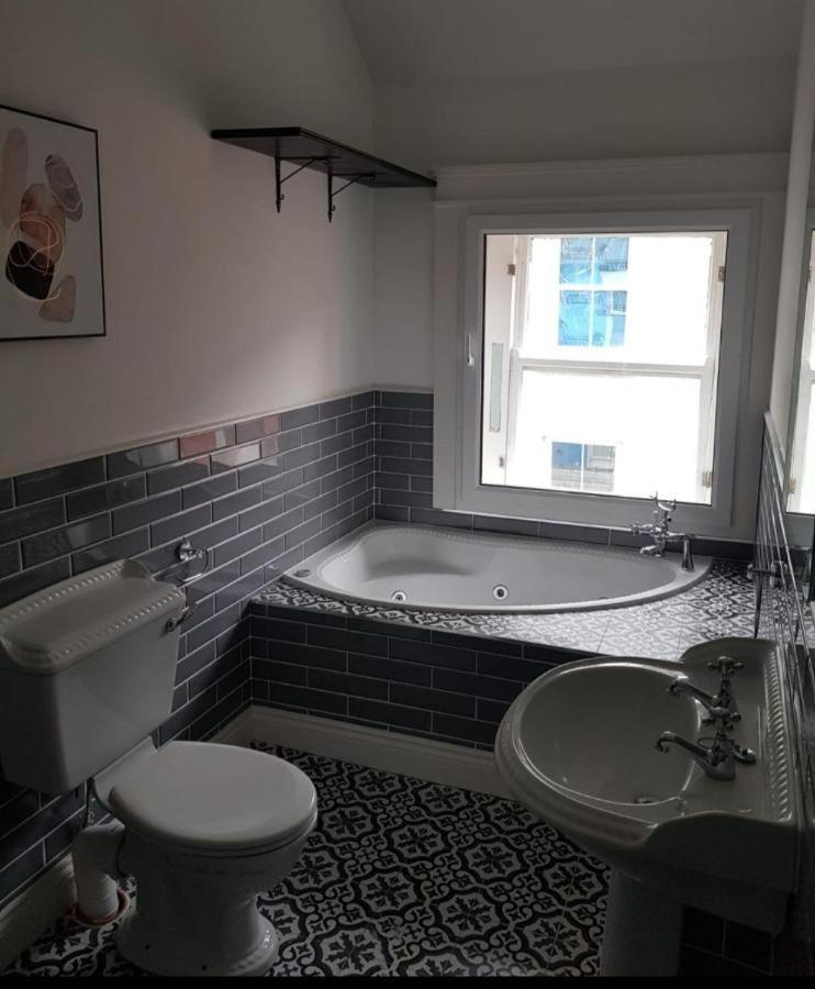 Shop Street Apartment Galway Luaran gambar